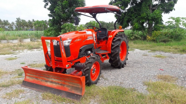 ขายรถไถบ้านแท้ๆKUBOTA L4708SP 58ชม. มีผาน3,6ด้วย ขายรถไถบ้านแท้ๆKUBOTA L4708SP 58ชม. มีผาน3,6ด้วย
