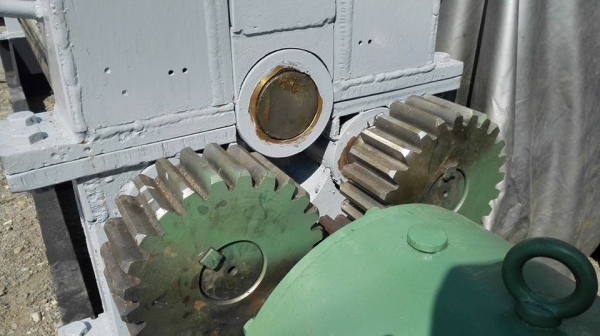 ** SOLD ** ม้วนเหล็กแผ่นประกอบใหม่ 7 ฟุต 210 cm เพลาตันม้วนหนา 6 mm. เครื่องประกอบใหม่ยังไม่เคยใช้งานมาเทสได้!!