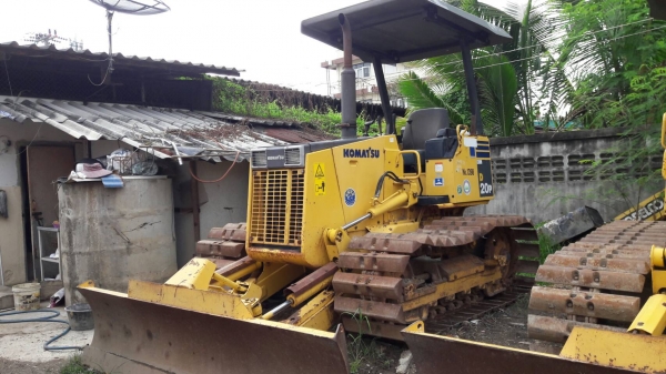 ขายค่ะ KOMATSU D20P-7E...มาใหม่...เก่าญี่ปุ่นแท้..2,XXX  ชั่วโมง..ลองระบบกันได้...โทร 089-3818694  ดวงนภา
