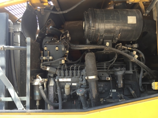 รถตักล้อยาง Komatsu WA200-5 รภเก่านอกนำเข้าจากญี่ปุ่่น พร้อมใข้งานทันที 091 695-6445