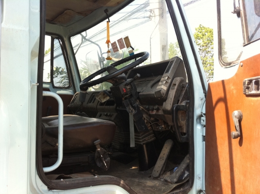 ขาย 10 ล้อ หัวลาก ISUZU ร้อกกี้ 240 สวยๆ ขาย 10 ล้อ หัวลาก ISUZU ร้อกกี้ 240 สวยๆ