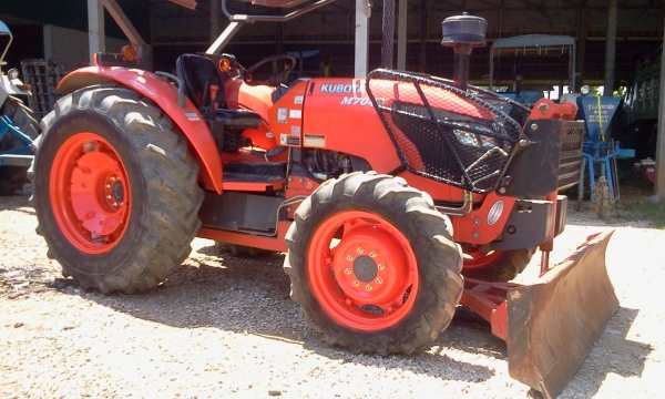 ขายรถไถคูโบต้า70แรงพร้อมผาน7และใบมีดรถพร้อมใช้งานมากครับ