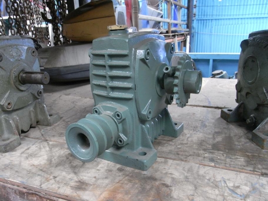 ขายชุดทดเกียร์ 60 ต่อ 1 รอบ สภาพดี พร้อมใช้งาน รับประกันคุณภาพ