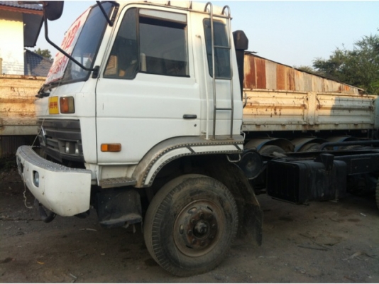 ขายรถ ISUZU หัวลาก DEGA 2เพลา 270แรงม้า สนใจติดต่อ 084-8827077