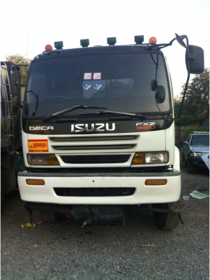 ขายรถ ISUZU หัวลาก DEGA 2เพลา 270แรงม้า สนใจติดต่อ 084-8827077