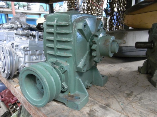 ขายชุดทดเกียร์ 30 ต่อ 1 รอบ สภาพดี พร้อมใช้งาน รับประกันคุณภาพ