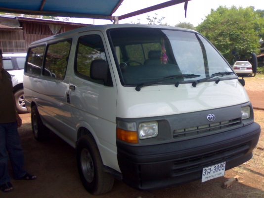 ขายรถตู้หัวจรวด เครื่อง2000 ปี95 รถสวยมากๆ