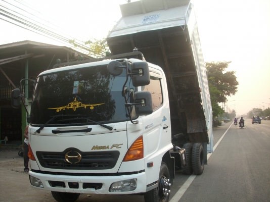 ขายหกล้อ HINO เมก้า 150 แรง ดั้มสามมิตร   ปี 51