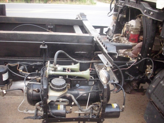 ขายหกล้อ HINO เมก้า 150 แรง ดั้มสามมิตร   ปี 51