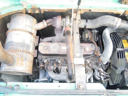 ขายด่วน! แบคโฮ kobelco 130ur ปี 2001 เก่านอก ติดต่อ คุณไมตรี 0821378179