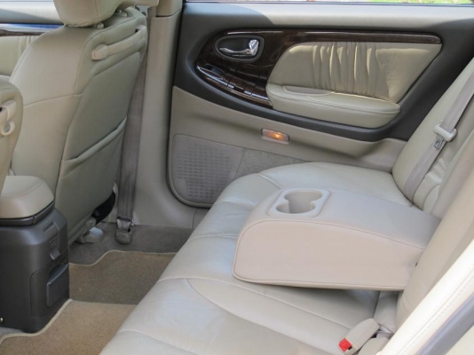 ขาย NISSAN CEFIRO 2.0 V6 Excimo AT ปี 2001