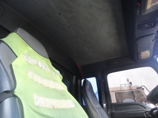 รถ 10 ล้อบรรทุกน้ำมัน ISUZU FVM33M เครื่อง 6HH1 ถัง 15000 ลิตร รถสวยพร้อมใช้