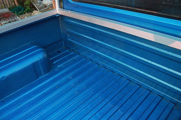 แก้ไขนะครับ  มาสด้า  1300    5  เกียร์