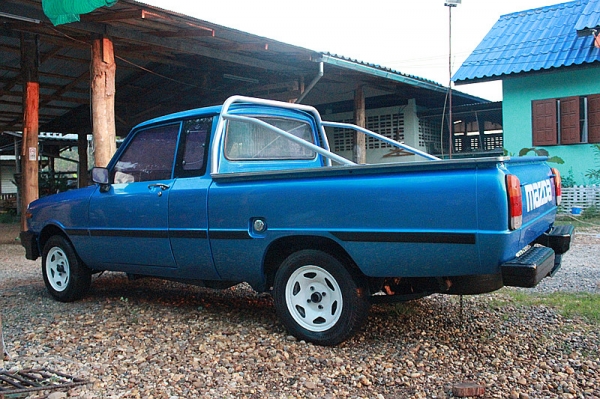 แก้ไขนะครับ  มาสด้า  1300    5  เกียร์