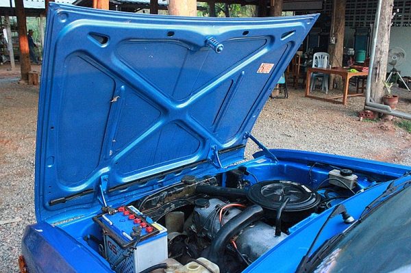 แก้ไขนะครับ  มาสด้า  1300    5  เกียร์