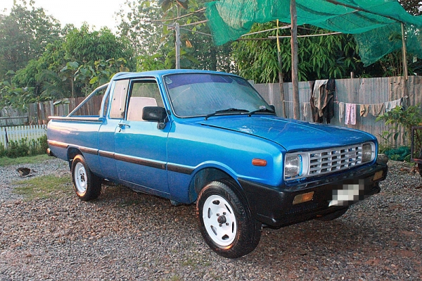 แก้ไขนะครับ  มาสด้า  1300    5  เกียร์