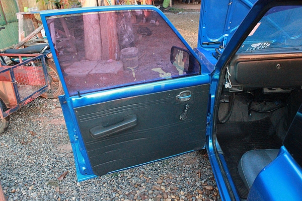 แก้ไขนะครับ  มาสด้า  1300    5  เกียร์