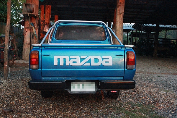 แก้ไขนะครับ  มาสด้า  1300    5  เกียร์