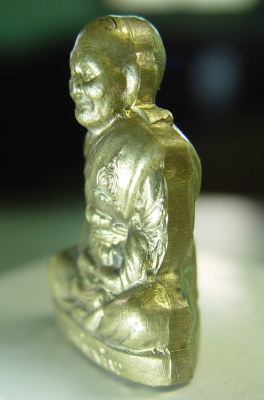 รูปหล่อหลวงพ่อจรัญวัดอัมพวัน รูปหล่อหลวงพ่อจรัญวัดอัมพวัน