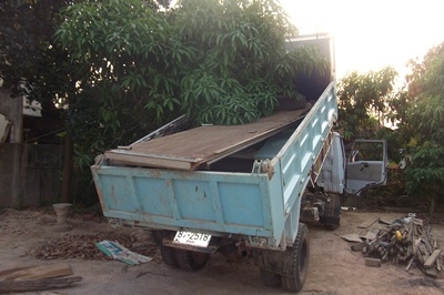 ฝากขาย รถ HINO 6 ล้อดัมพฺ์  117 แรง สภาพพร้อมใช้