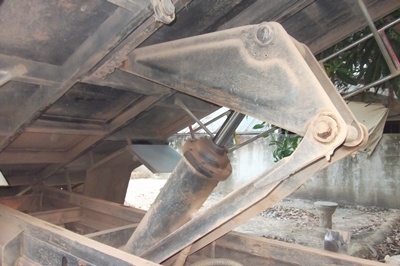 ฝากขาย รถ HINO 6 ล้อดัมพฺ์  117 แรง สภาพพร้อมใช้