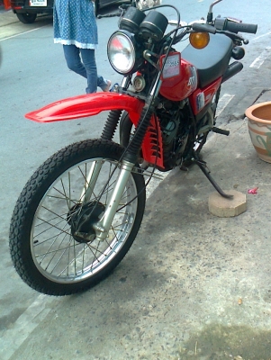 ขาย DT125 สีแดงสวยๆ ครบๆ ทุกอย่าง