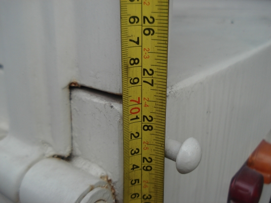 HINO 10 ล้อเล็ก ติดเครน 3 ตัน HINO 10 ล้อเล็ก ติดเครน 3 ตัน