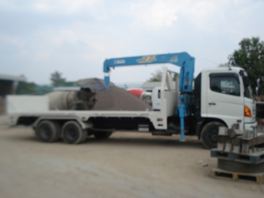 HINO 10 ล้อเล็ก ติดเครน 3 ตัน HINO 10 ล้อเล็ก ติดเครน 3 ตัน