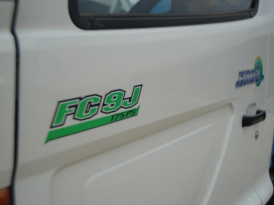 HINO 10 ล้อเล็ก ติดเครน 3 ตัน HINO 10 ล้อเล็ก ติดเครน 3 ตัน