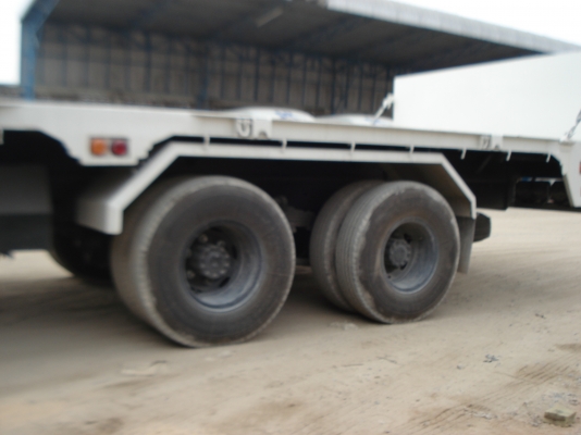 HINO 10 ล้อเล็ก ติดเครน 3 ตัน HINO 10 ล้อเล็ก ติดเครน 3 ตัน