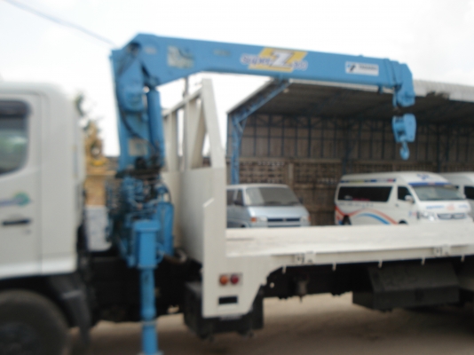 HINO 10 ล้อเล็ก ติดเครน 3 ตัน HINO 10 ล้อเล็ก ติดเครน 3 ตัน