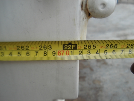 HINO 10 ล้อเล็ก ติดเครน 3 ตัน HINO 10 ล้อเล็ก ติดเครน 3 ตัน