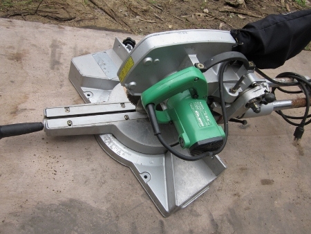 ขาย-เครื่องตัดไม้/ ตัดอลูมิเนียม ตัดองศา ยี่ห้อ HITACHI สำหรับงานเฟอร์นิเจอร์ มือสองจากญี่ปุ่น สภาพเหมือนใหม่ ขาย-เครื่องตัดไม้/ ตัดอลูมิเนียม ตัดองศา ยี่ห้อ HITACHI สำหรับงานเฟอร์นิเจอร์ มือสองจากญี่ปุ่น สภาพเหมือนใหม่