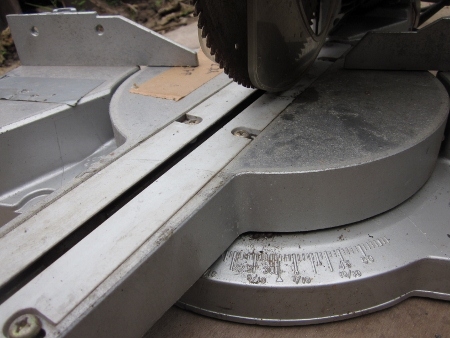 ขาย-เครื่องตัดไม้/ ตัดอลูมิเนียม ตัดองศา ยี่ห้อ HITACHI สำหรับงานเฟอร์นิเจอร์ มือสองจากญี่ปุ่น สภาพเหมือนใหม่ ขาย-เครื่องตัดไม้/ ตัดอลูมิเนียม ตัดองศา ยี่ห้อ HITACHI สำหรับงานเฟอร์นิเจอร์ มือสองจากญี่ปุ่น สภาพเหมือนใหม่