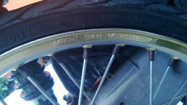 TTX ปลายปี 2012 ล้อ Arkorn SPAIN 17 สีทอง 30000 ต่อรองได้ โอนให้ฟรี