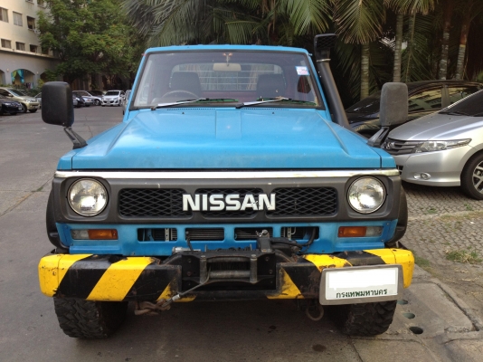 NISSAN SAFARI 4WD