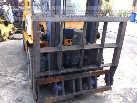 ขาย รถโฟล์คลิฟท์ KOMATSU รุ่น FD25-11