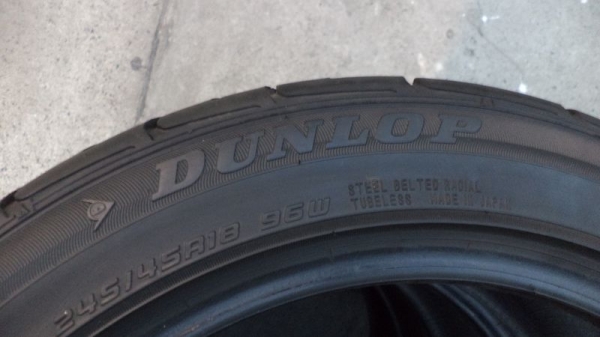 ขายยาง DUNLOP ขอบ18" 245/45/18 ปี11 MADE IN JAPAN ดอกเต็ม