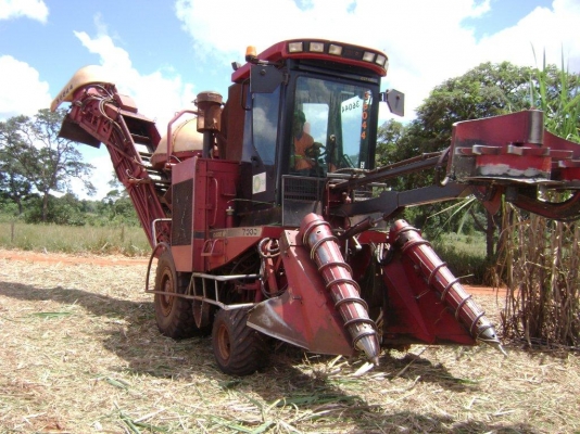 Austoft Case IH A7000 ปี 2007 ราคา 6.5 ล้าน