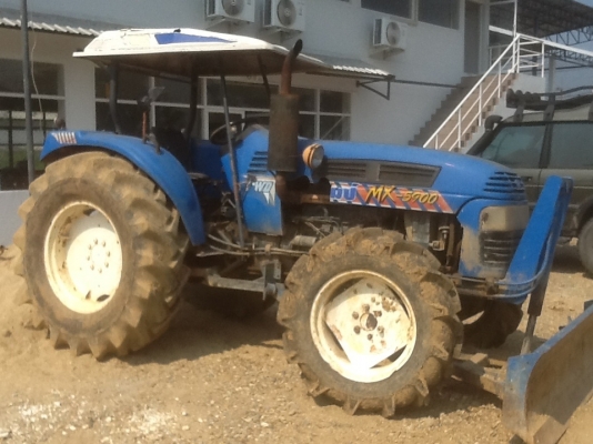 ขายรถไถ แชมป์ MX5900.ขับสี่ล้อ 4WD.  พร้อมโรตารี และผาน 6