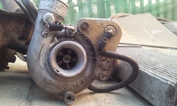 ขายเทอร์โบ CT20 ยกเขา พร้อมอินเตอร์ แถมท่อทั้งเหล็กและเลส