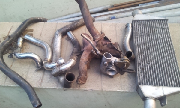 ขายเทอร์โบ CT20 ยกเขา พร้อมอินเตอร์ แถมท่อทั้งเหล็กและเลส