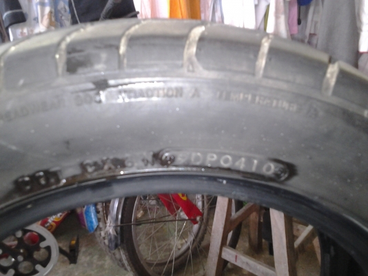 ยาง NITTO 195 55 R15 ปี 10 ยาง NITTO 195 55 R15 ปี 10