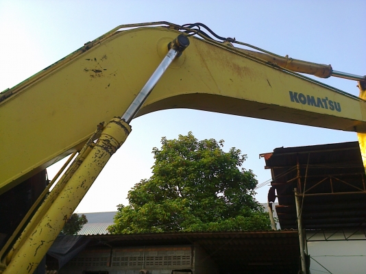 PC200-6 มี2คัน ให้เลือก ซีเรียลสูง96007และ96008 เล่มทะเบียน