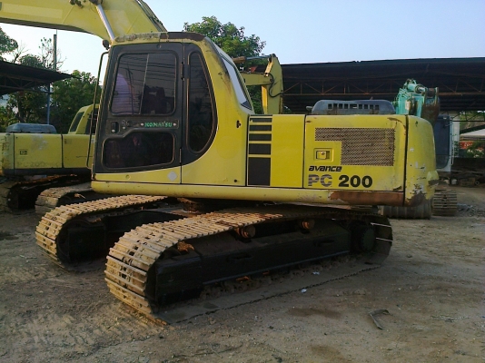 PC200-6 มี2คัน ให้เลือก ซีเรียลสูง96007และ96008 เล่มทะเบียน