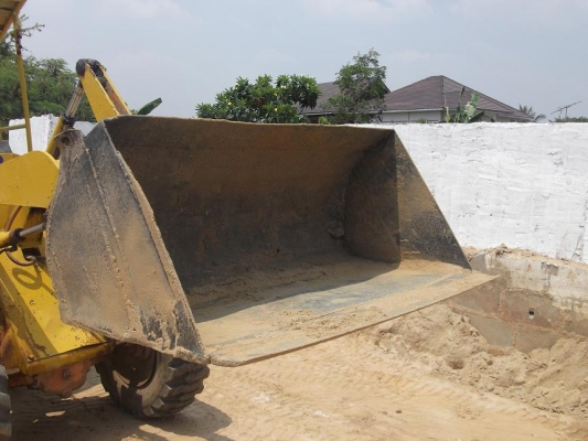 รถตักเอวอ่อน KOMATSU WA 20 ขายด่วน 170,000 บาท รถตักเอวอ่อน KOMATSU WA 20 ขายด่วน 170,000 บาท