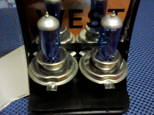 หลอด H4   แสงสวย งามตา 199  บาท