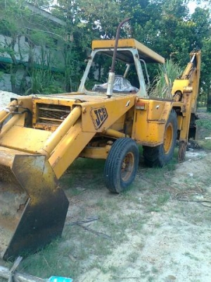 รถตักหน้าขุดหลัง JCB 3D II ใช้งานได้แรงดี ไม่มีรั่วซึม