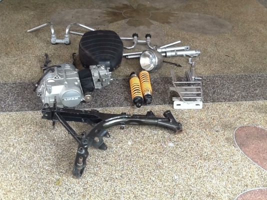 ขาย monkey 2คัน กับของแถมอีกสุดคุ้ม