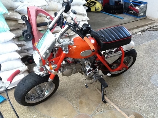 ขาย monkey 2คัน กับของแถมอีกสุดคุ้ม